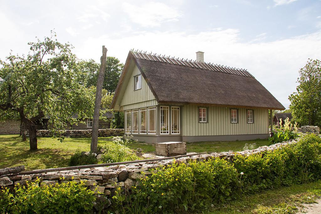 Hansi Puhkemaja Kuivastu Экстерьер фото